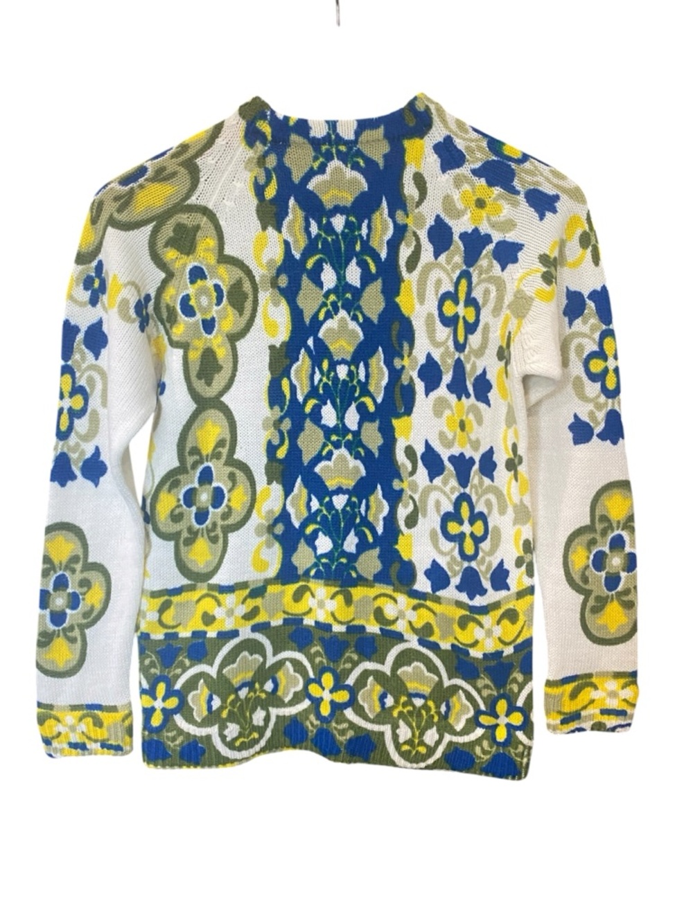 Vintage Love Me!?! Women’s Blue, Green Yellow Floral Sweater Size Medium